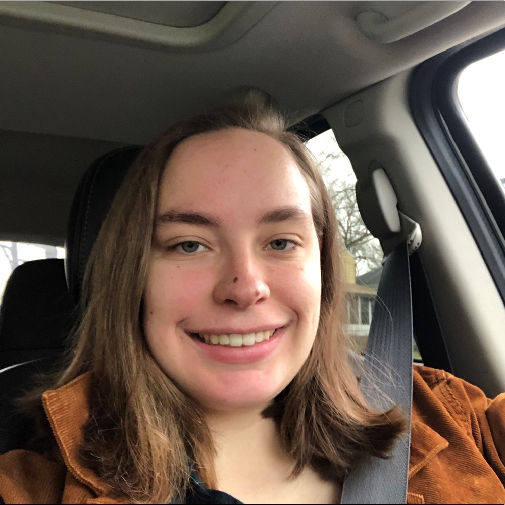 Meet your Posher, Claire